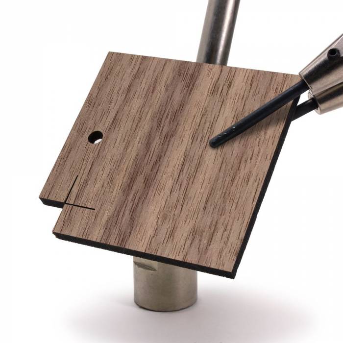 Walnut (MDF core)
