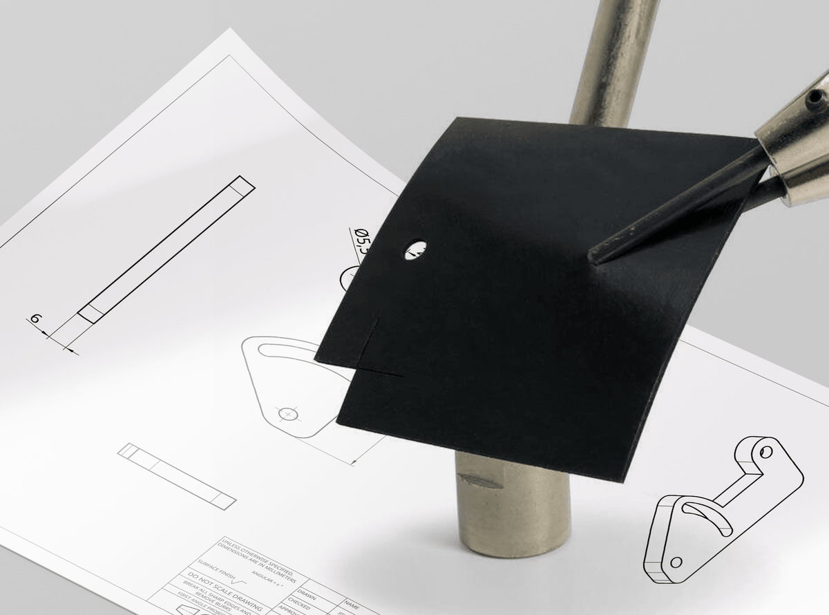 Lasergesneden proefstuk uit CR-rubber zwart 1 mm