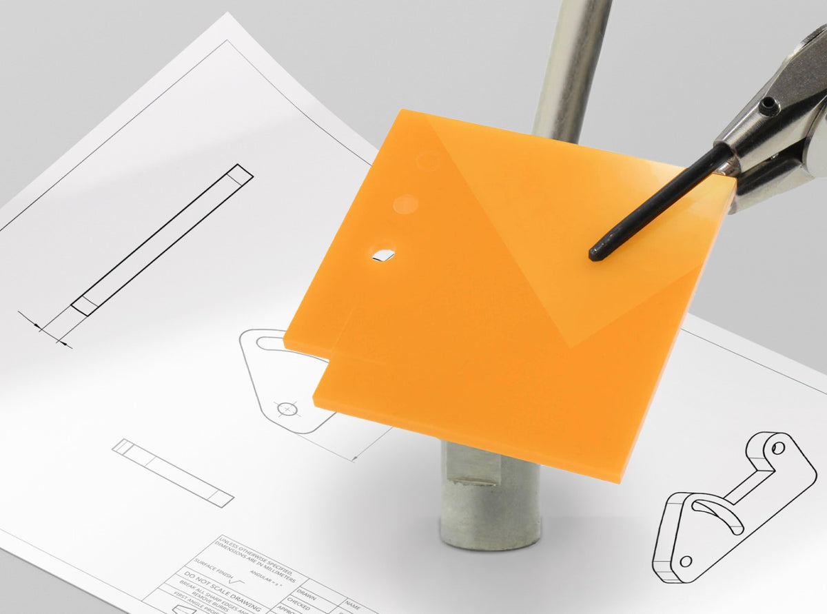 Lasergesneden proefstuk uit Acrylaat glans geel 3 mm